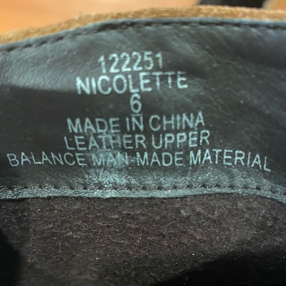 Franco Fortini size 6 Nicolette Brown suede leather side zip Boho Ankle Booties - Picture 9 of 10